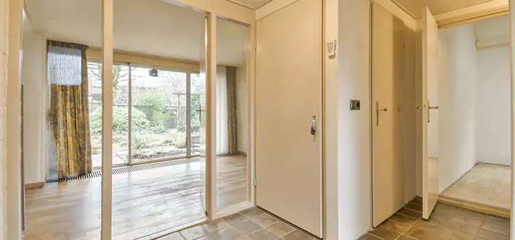 Why Choose Our Pocket Door Experts in Carignan, QC?