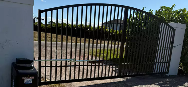 Driveway Fence Repair Carignan